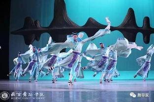 古典舞青莲舞蹈视频,古典韵味盎然