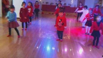 搞笑的舞蹈视频,笑翻全场！搞笑舞蹈视频大盘点