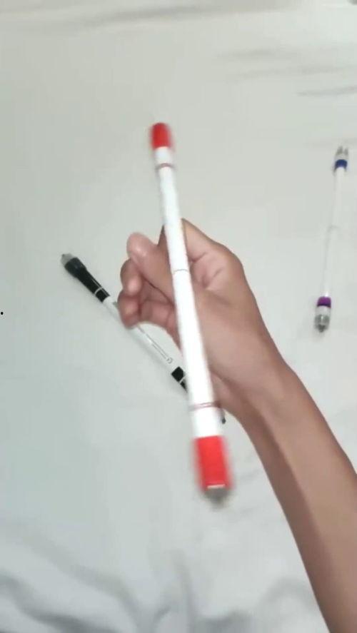 怎么转笔视频,跟随转笔视频轻松学会转笔技巧