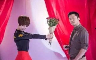 吴京谢楠访谈视频,揭秘影坛夫妻的甜蜜日常与奋斗历程