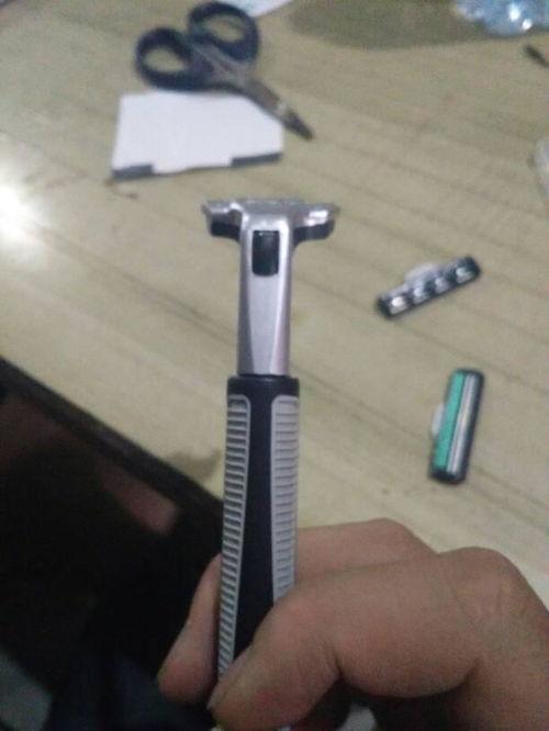 壁纸刀怎么换刀片视频,轻松掌握换刀技巧
