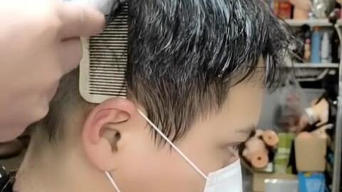 男士剪发教学视频,轻松掌握专业理发技巧